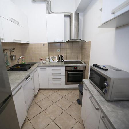 Iva Lux Stan Na Dan Apartment Banja Luka Exterior foto