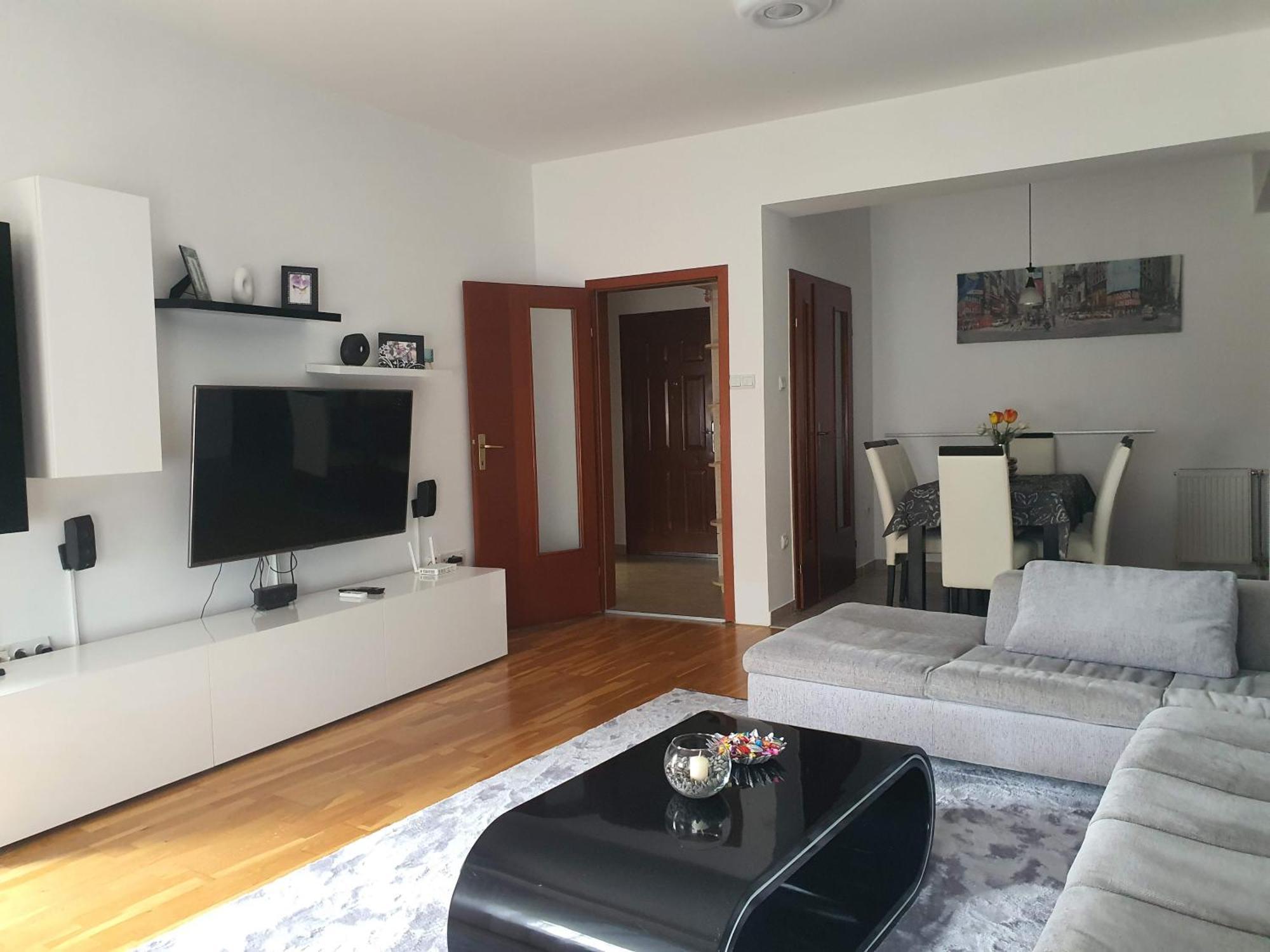 Iva Lux Stan Na Dan Apartment Banja Luka Exterior foto